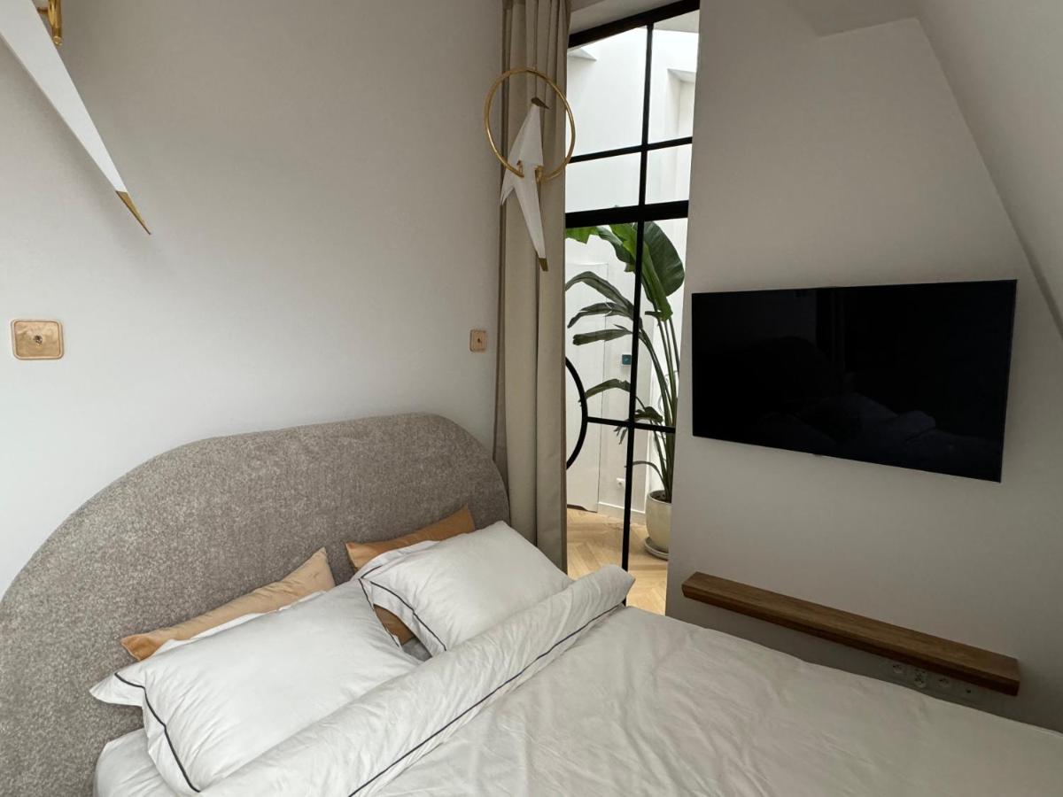 Urban Penthouse Free Parking I Rowery Apartment
